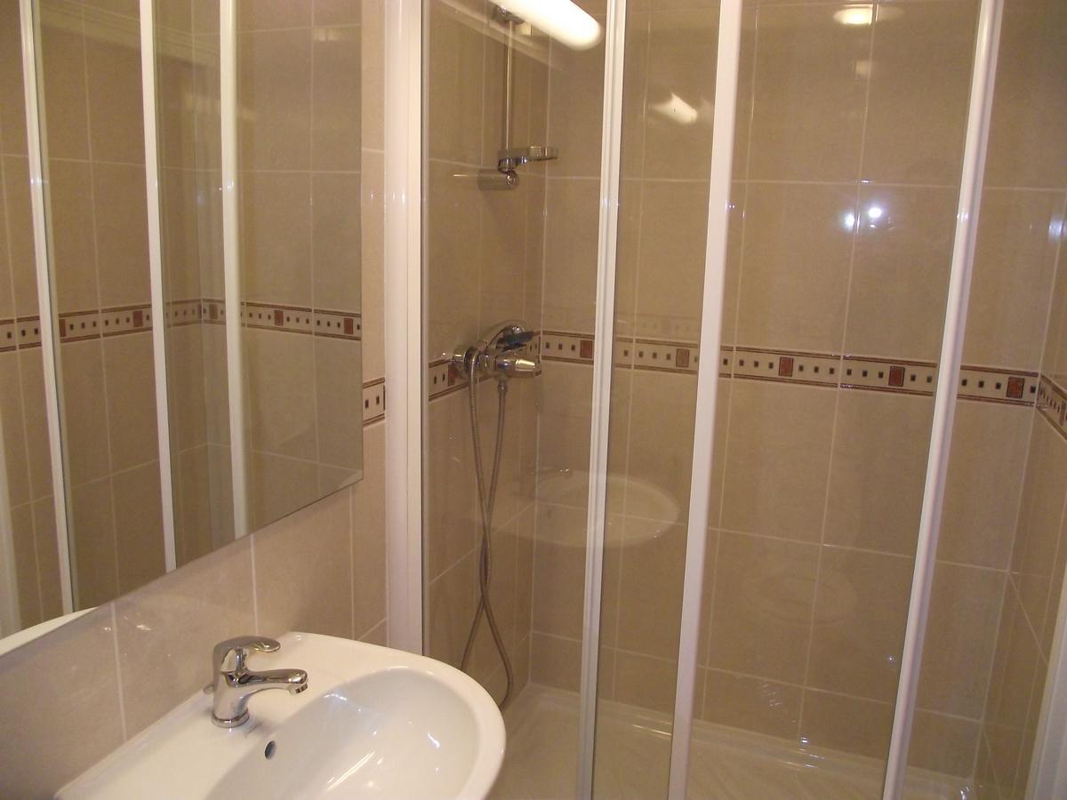 Le Nouvel Hotel Du Theatre Paris Ruang foto