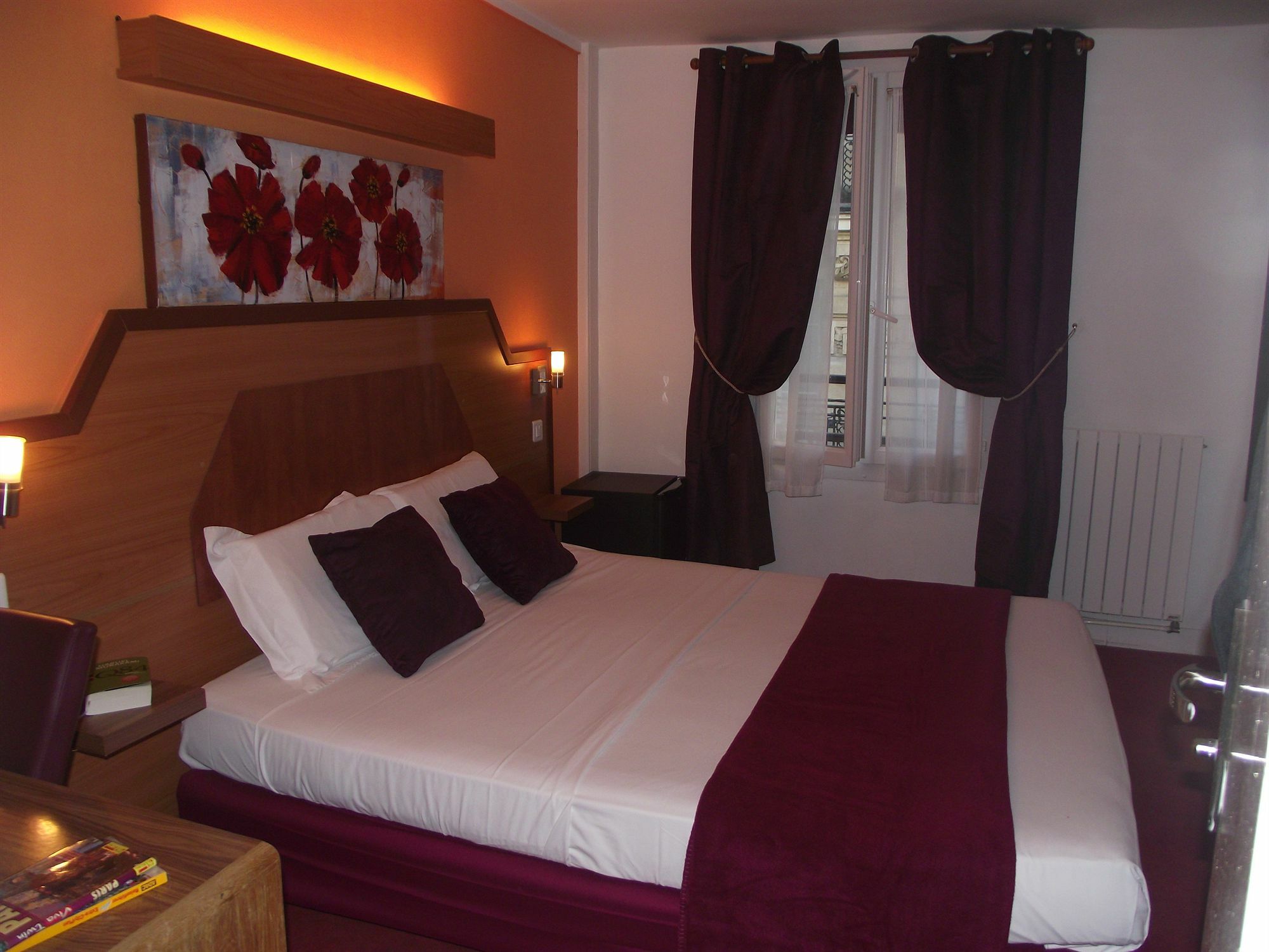 Le Nouvel Hotel Du Theatre Paris Bagian luar foto