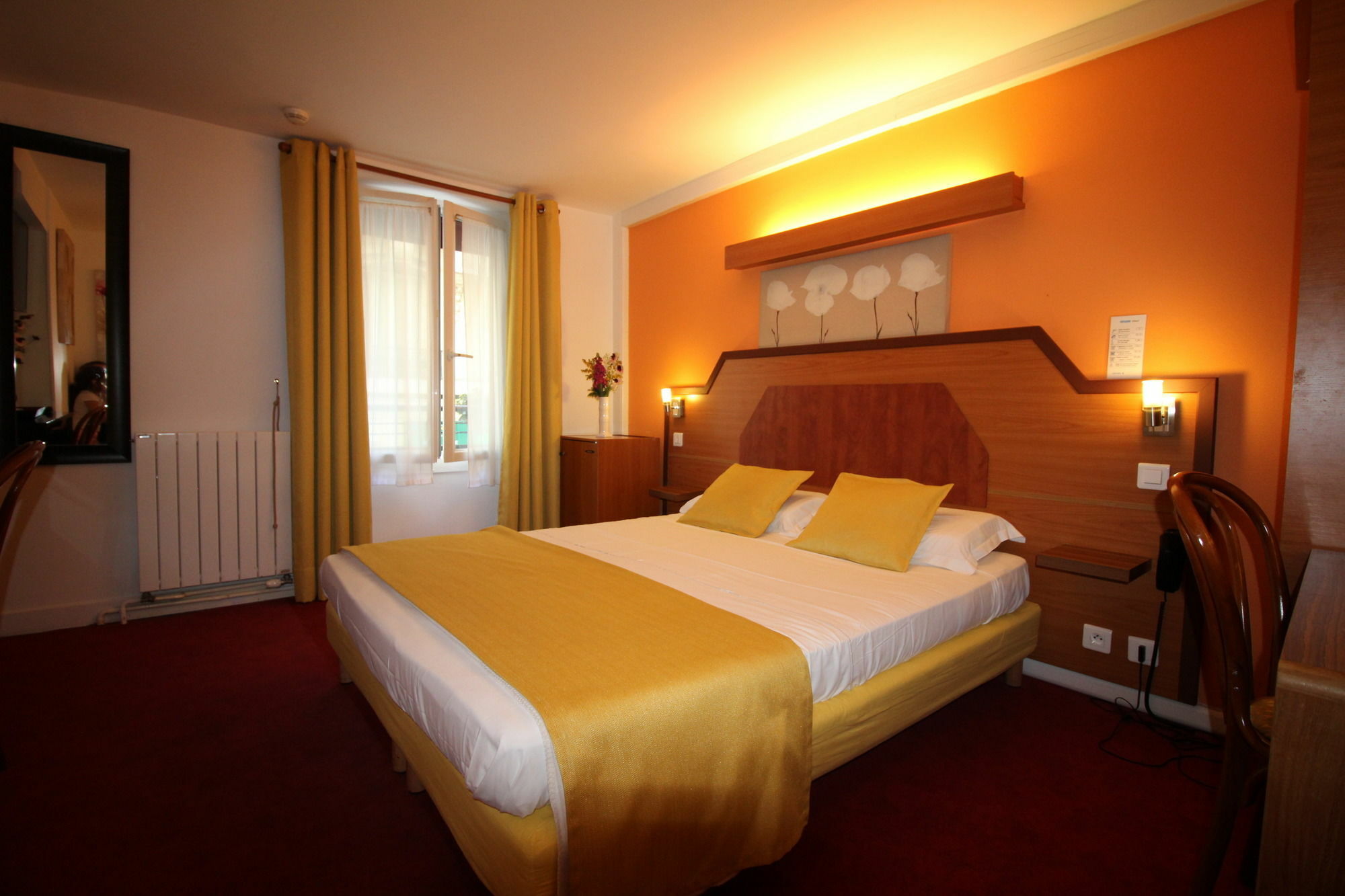 Le Nouvel Hotel Du Theatre Paris Bagian luar foto
